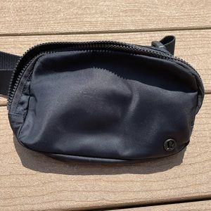 Black Lululemon Belt Bag